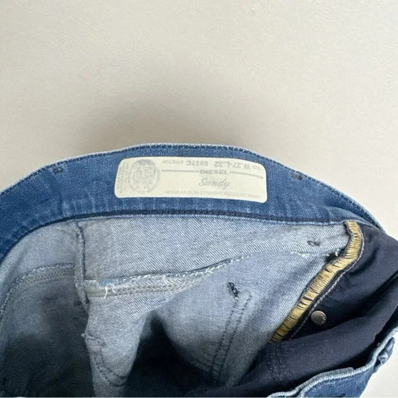 Diesel Womens 27 Regular Slim Straight Leg Distressed Jeans - Picture 10 of 16